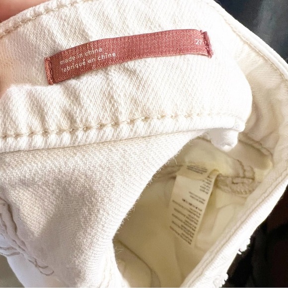 Pilcro High Waisted Button Fly Jean Shorts Cream Size 27 - Picture 9 of 12